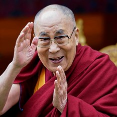 f-dalailama-a-20191128.jpg